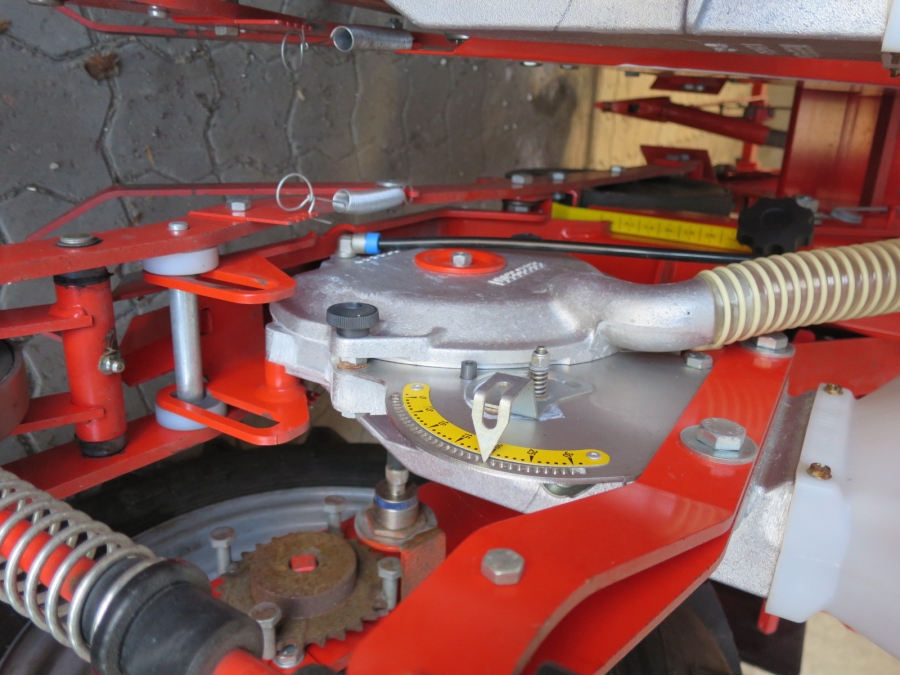 4035 Gaspardo onion seeder / vegetable seeder pneumatic 7 row
