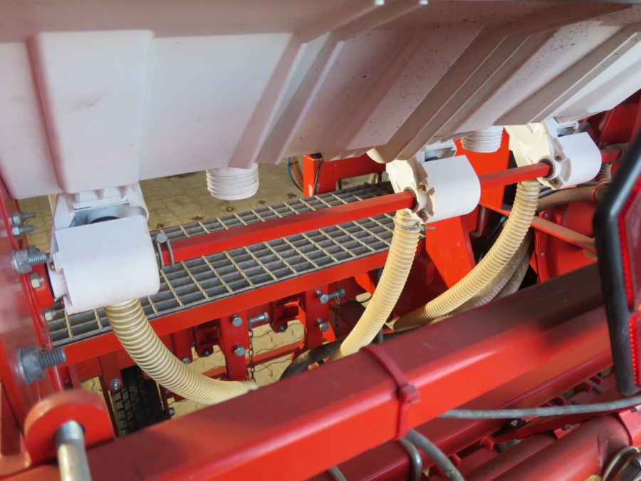 4035 Gaspardo onion seeder / vegetable seeder pneumatic 7 row