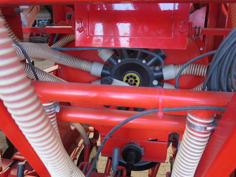 4035 Gaspardo onion seeder / vegetable seeder pneumatic 7 row