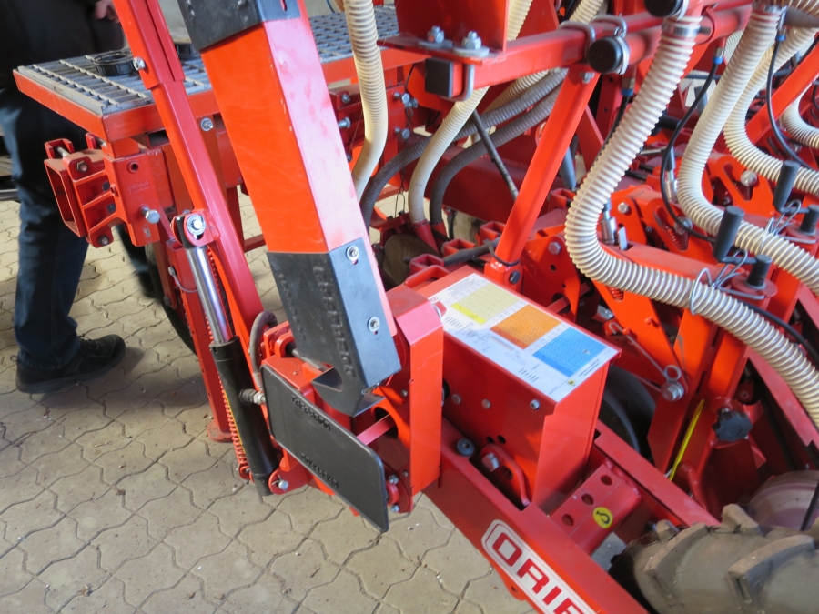 4035 Gaspardo onion seeder / vegetable seeder pneumatic 7 row