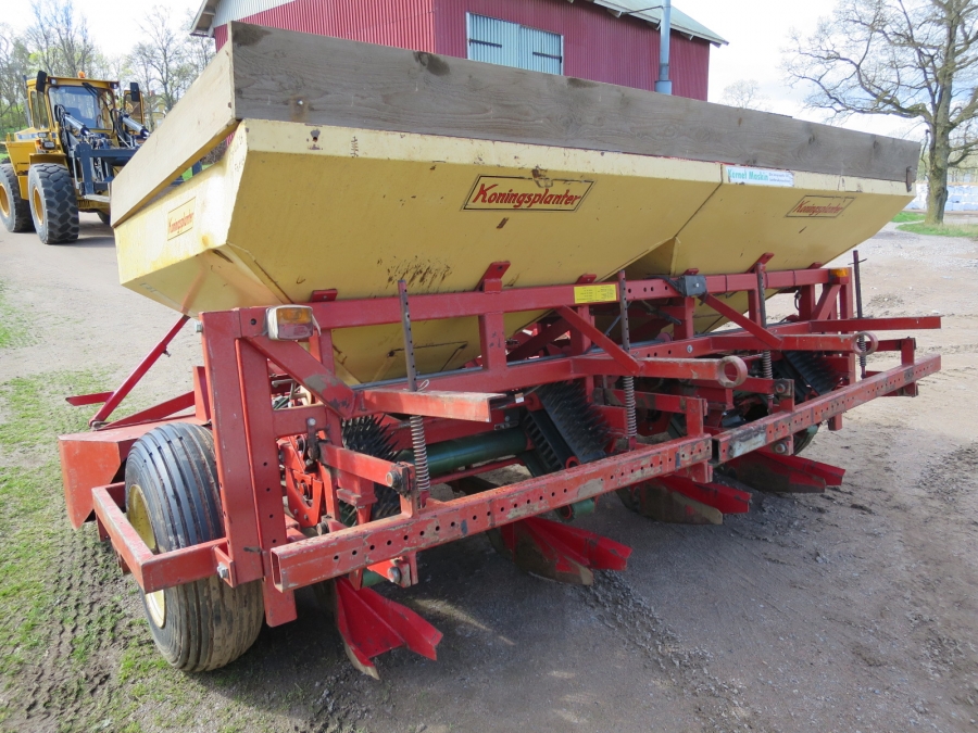 4065 Koningsplanter Konings 4 row potato planter