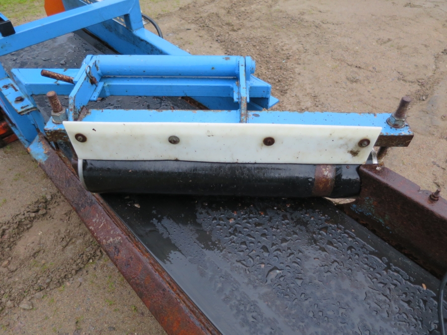 4083 EMVE conveyor 3000x350 mm