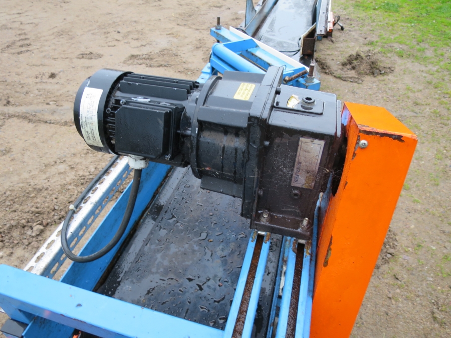 4083 EMVE conveyor 3000x350 mm